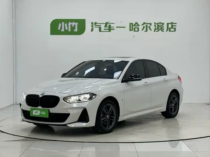 BMW 1 Series 2023 120i M Sports Obsidian Edition - View 1