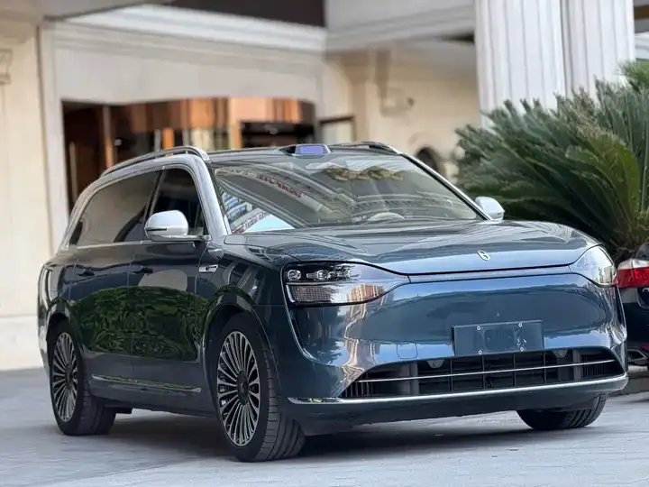 AITO M9 2024 extended range Ultra version 42kWh 6-seat version 3