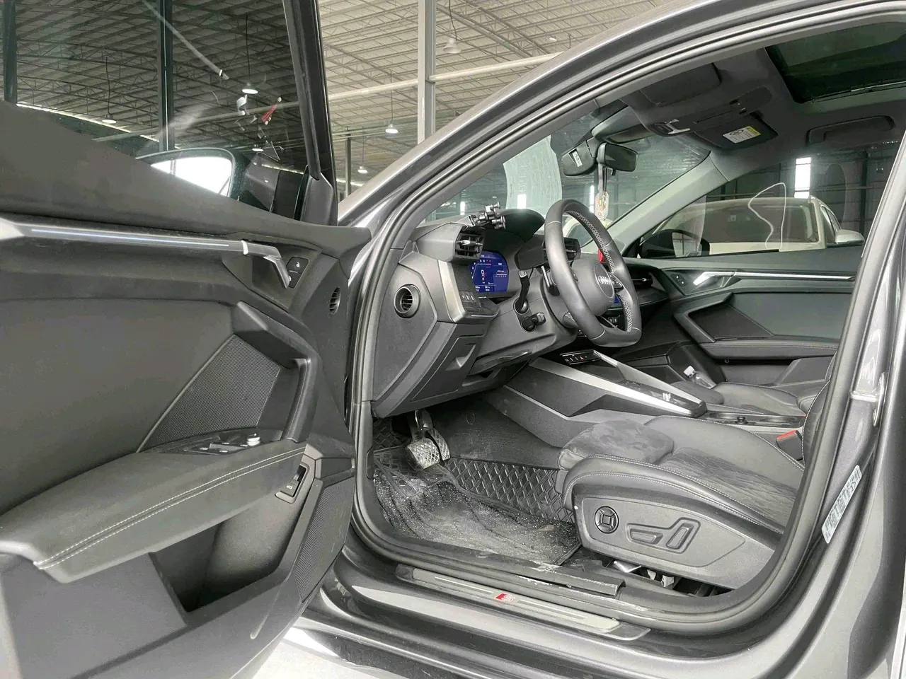 Audi 2022 A3L Limousine 1.4TFSI 35TFSI Luxury Sport Automatic 6