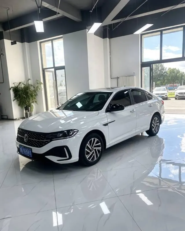 打开图片灯箱:Volkswagen 2023 Lavida 1.4TSI 280TSI Star Full Escape Edition Automatic Gear