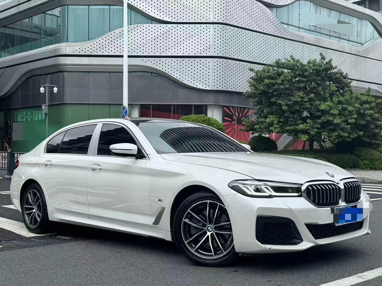 BMW 5 Series 2021 525Li 2.0T M Sports Suit Automatic Gear 3