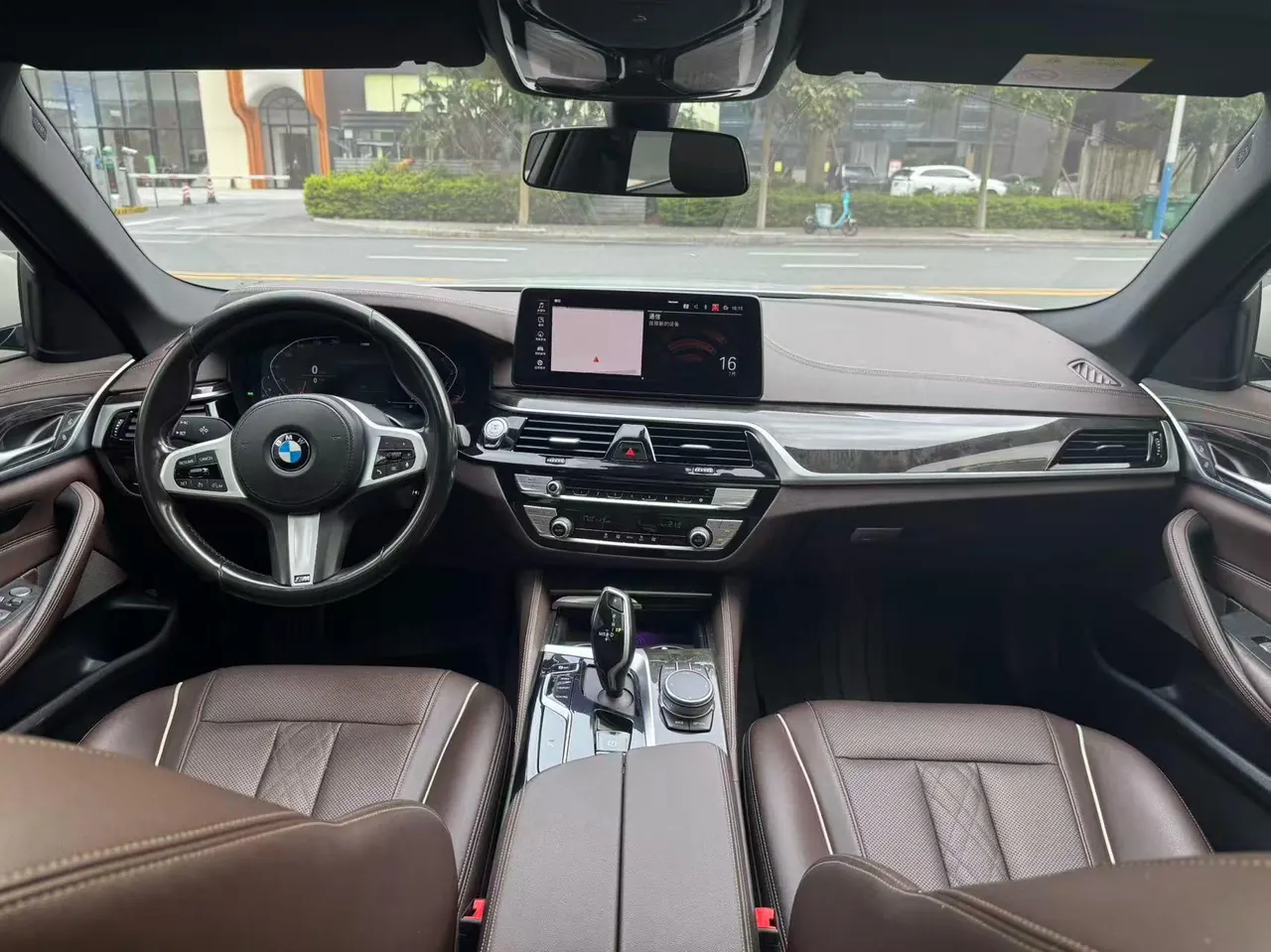 BMW 5 Series 2021 525Li 2.0T M Sports Suit Automatic Gear 9