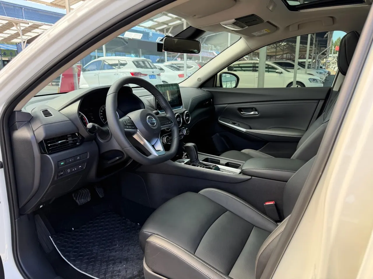 Nissan 2022 Sylphy 1.6 Stepless XL Pleasant Edition Automatic Gear 12