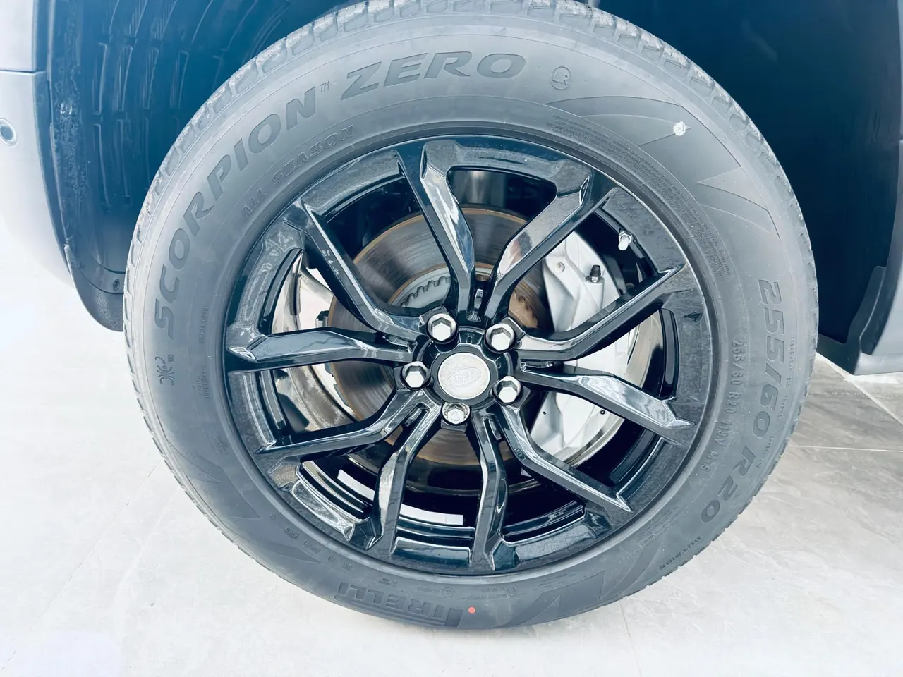 Land Rover Guard (Imported) 2021 Guard 110 48V 3.0T P400 X-DYNAMIC HSE Automatic Gear 3