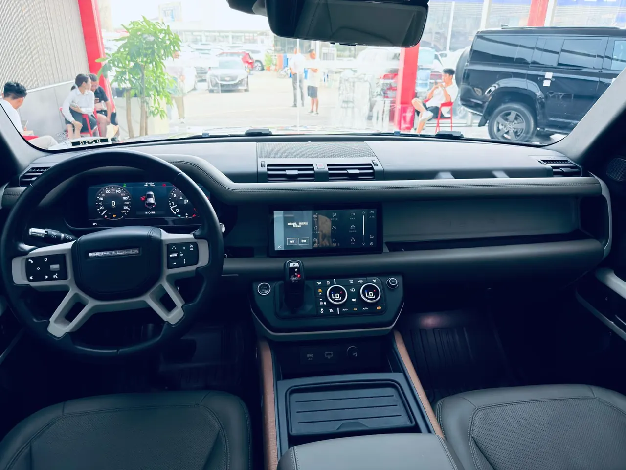 Land Rover Guard (Imported) 2021 Guard 110 48V 3.0T P400 X-DYNAMIC HSE Automatic Gear 5