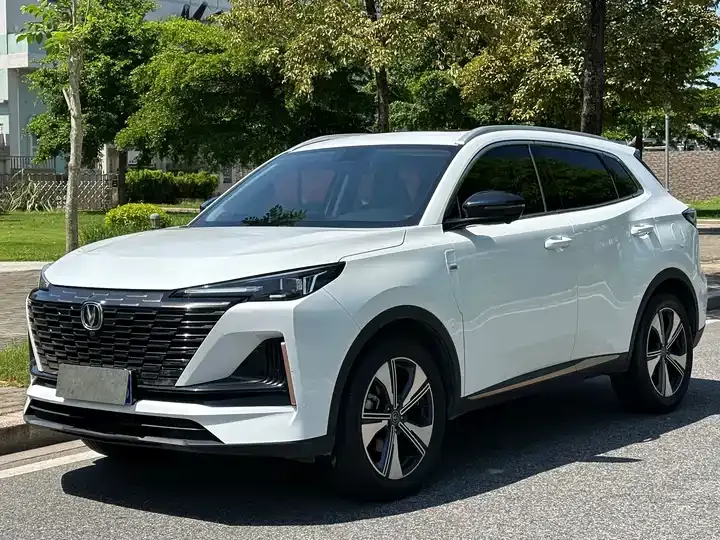 ChangAn CS55PLUS 2022 Second Generation 1.5T DCT Distinguished Model - View 1