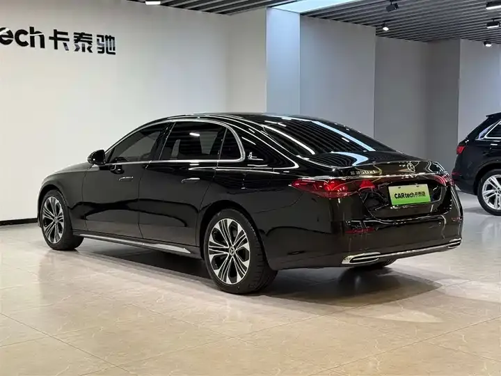 Mercedes Benz E-Class New Energy 2024 E 350 e L Plug-in Hybrid Car 6
