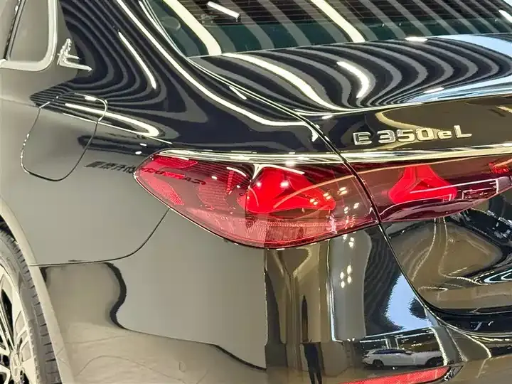 Mercedes Benz E-Class New Energy 2024 E 350 e L Plug-in Hybrid Car 9