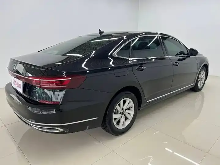 Passat 2022 280TSI Business Edition 4