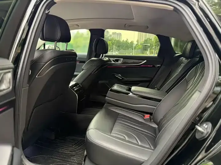 HongQi H9 2025 2.0T Two-Drive Flag Enjoy Deluxe Business Edition 5 5