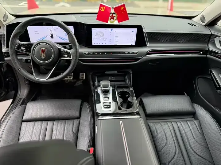 HongQi H9 2025 2.0T Two-Drive Flag Enjoy Deluxe Business Edition 5 6
