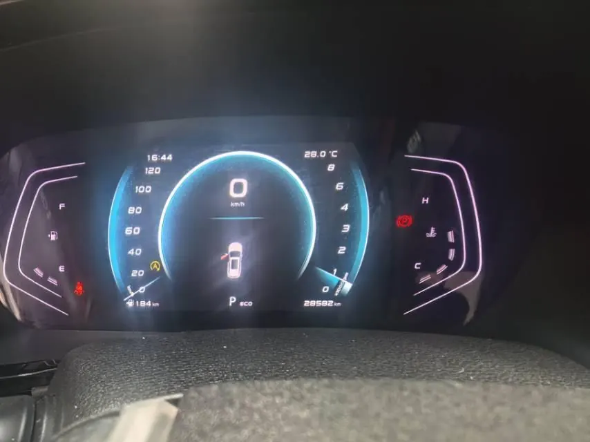 ChangAn Oshan Oshan X7 PLUS 2022 X7 PLUS 1.5T Blue Whale Honorable Automatic Gear 9