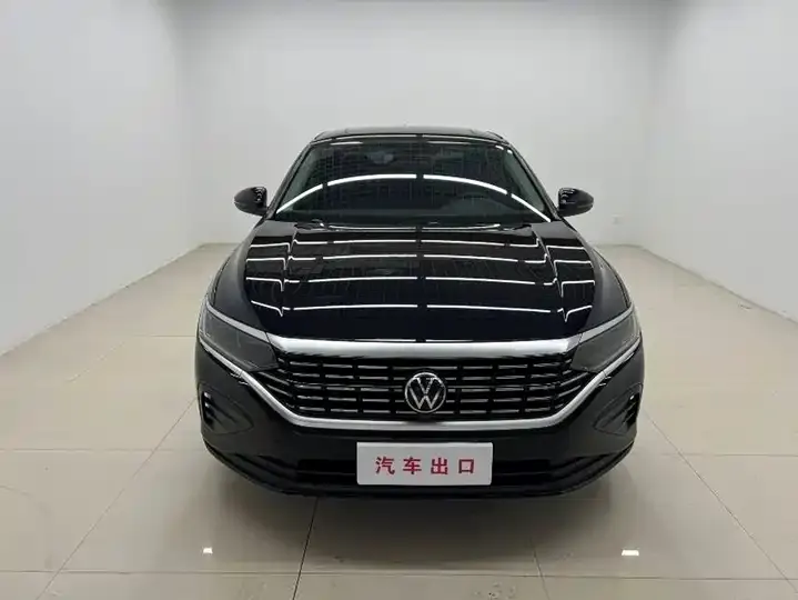 Passat 2023 280TSI Business Edition 2