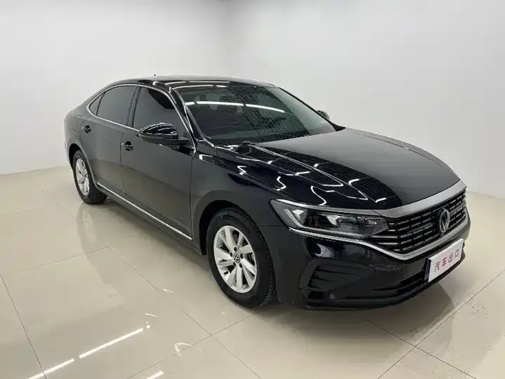 Passat 2023 280TSI Business Edition 3