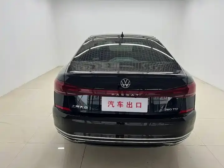 Passat 2023 280TSI Business Edition 5