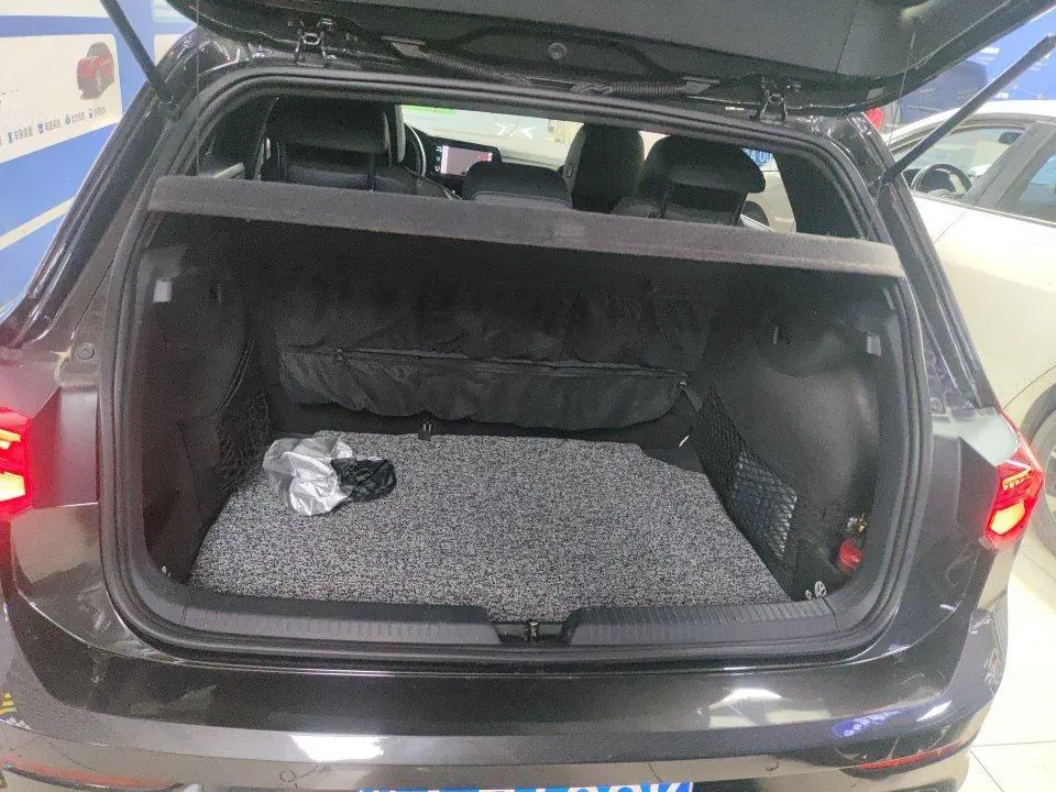 Volkswagen 2021 Golf 8 R-Line 1.4TSI 280TSI Automatic 2