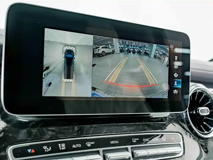 Mercedes Benz Class V 2022V 260 L Long Wheelbase Premium Edition 11