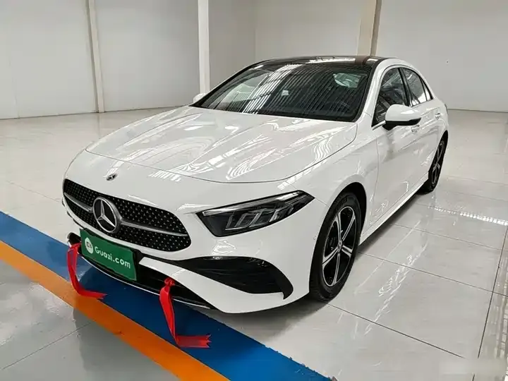 Mercedes Benz Class A 2023 A 200 L Fashion - View 1