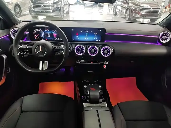 Mercedes Benz Class A 2023 A 200 L Fashion 10