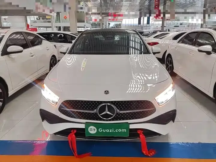 Mercedes Benz Class A 2023 A 200 L Fashion 3