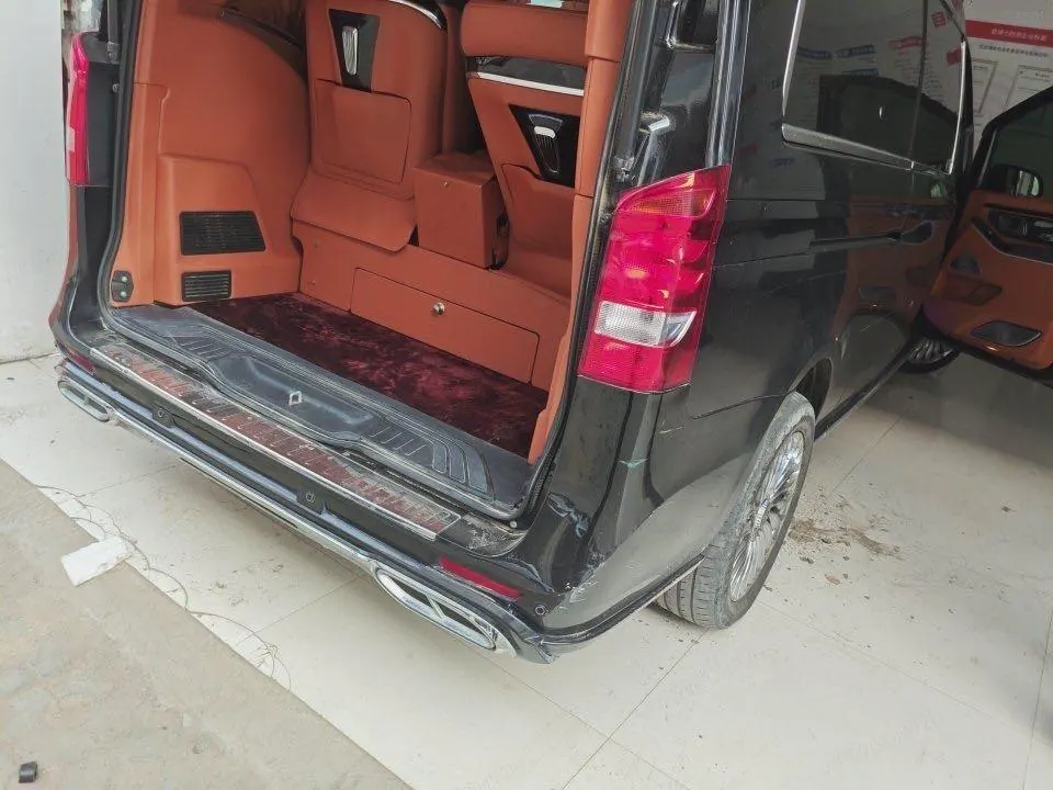 Mercedes Benz 2021 Vito 2.0T Business Edition 7-seat Automatic Gear 6