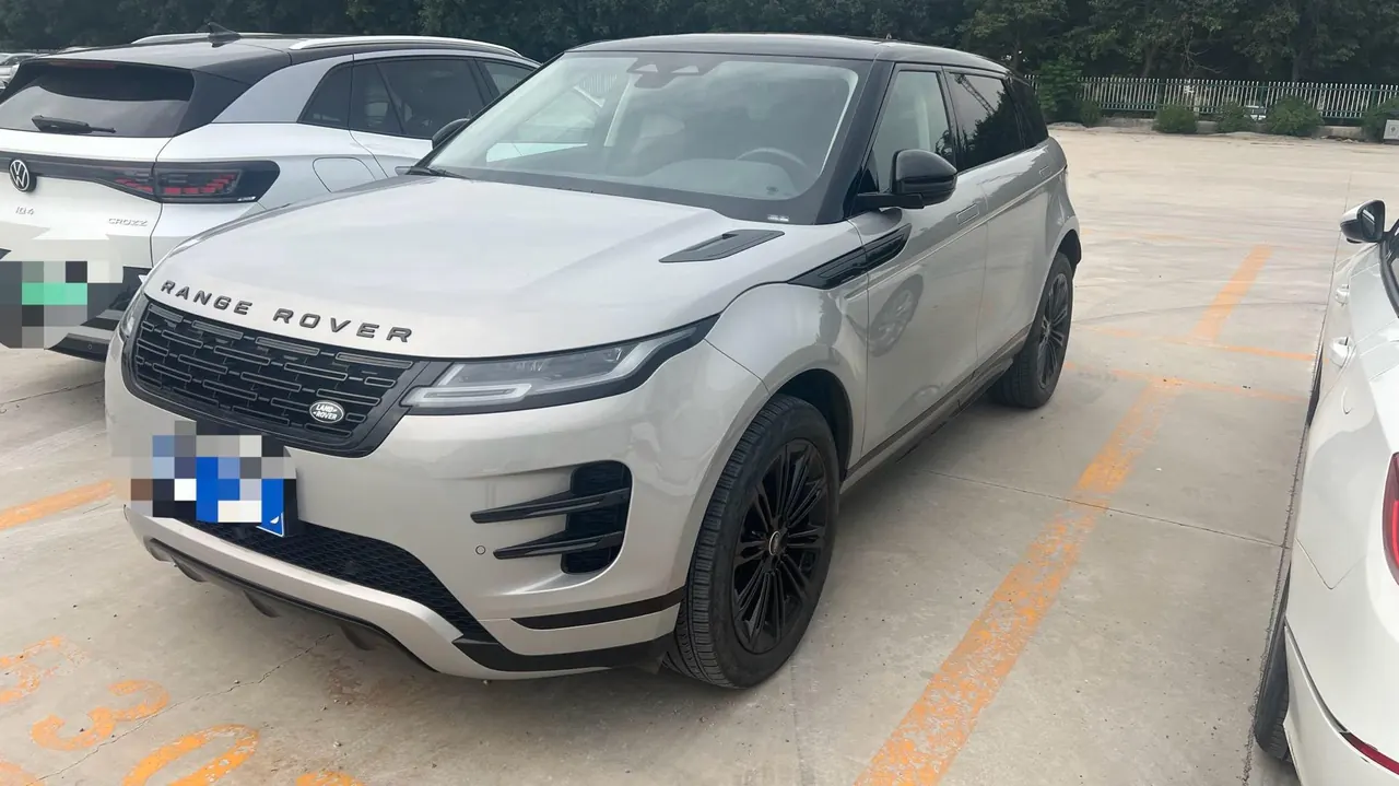 打开图片灯箱:Land Rover 2022 Range Rover Aurora L 48V 2.0T 249PS R-Dynamic Deluxe Edition (Modified) Automatic Gear