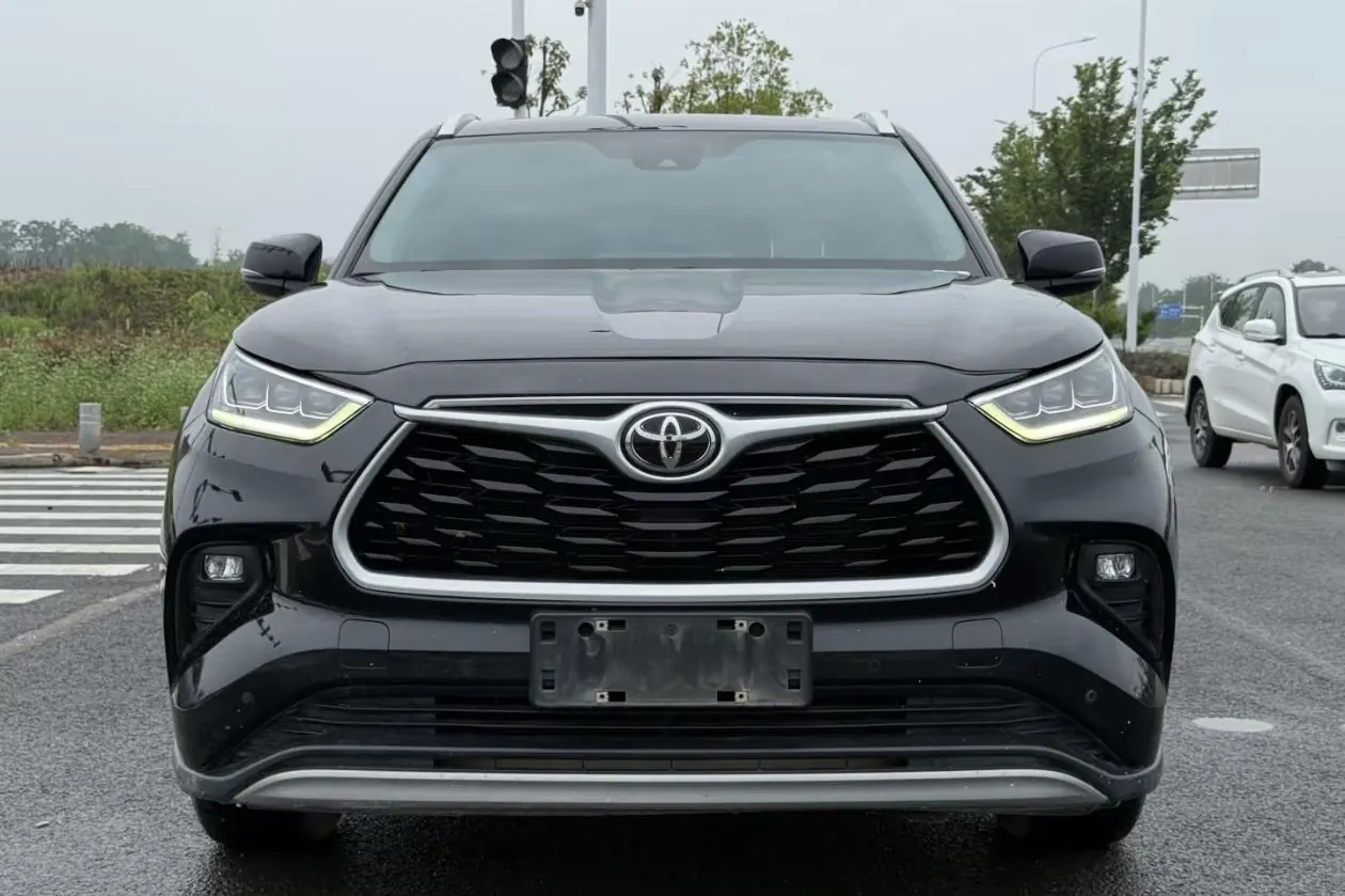 Toyota 2024 Highlander 2.0T 380T 4-wheel drive Extreme Edition 7-seat automatic gear 2