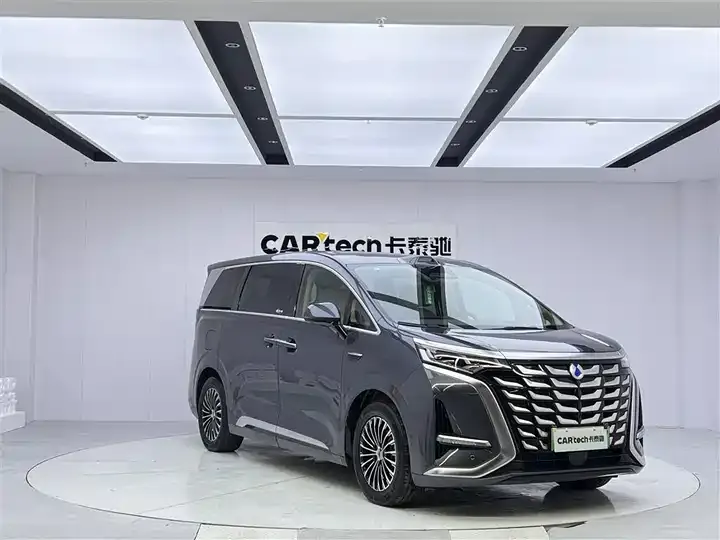 Denza D9 2025 DM-i Smart Driving Edition 1020 Four-wheel Drive Flagship 2