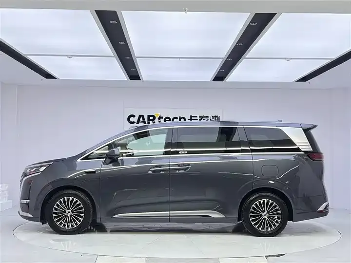 Denza D9 2025 DM-i Smart Driving Edition 1020 Four-wheel Drive Flagship 8