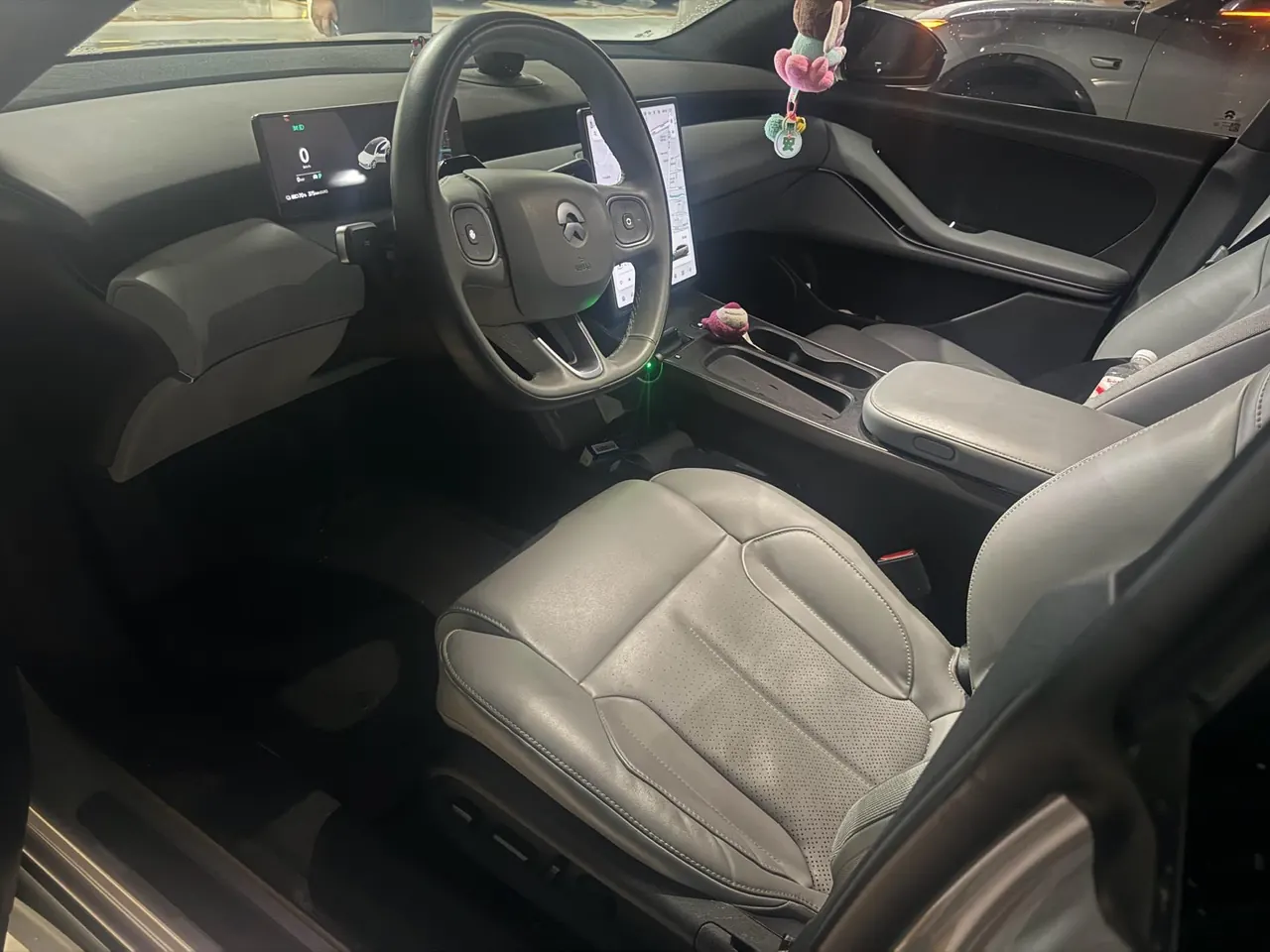 NIO 2023 ET5T 75kWh Touring automatic 2