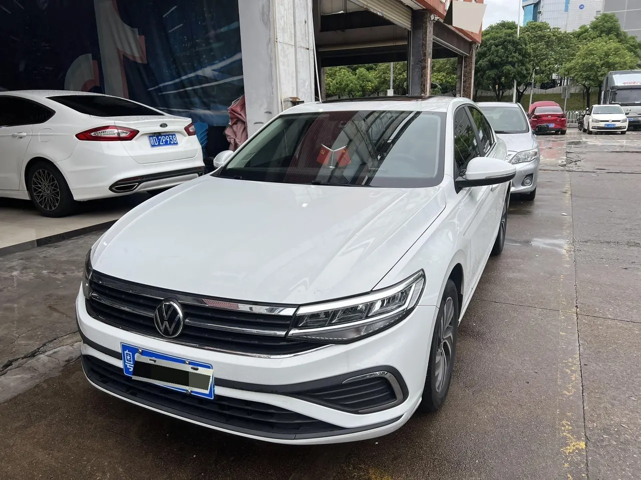 Volkswagen 2025 Bora 1.2TSI 200TSI Yuexing Navigation Edition Automatic Gear - View 1