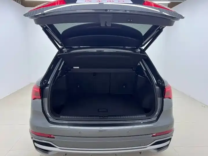 Audi Q3 2022 35 TFSI Fashion Dynamic 8