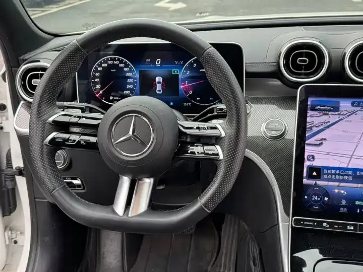 Mercedes Benz Class C 2023 C 200 L Sports Edition 8