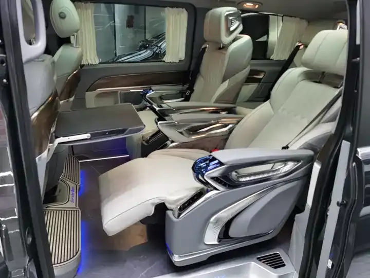 Mercedes Benz V-Class 2021V 260 L Long Wheelbase Deluxe Edition 10