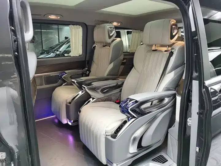 Mercedes Benz V-Class 2021V 260 L Long Wheelbase Deluxe Edition 8