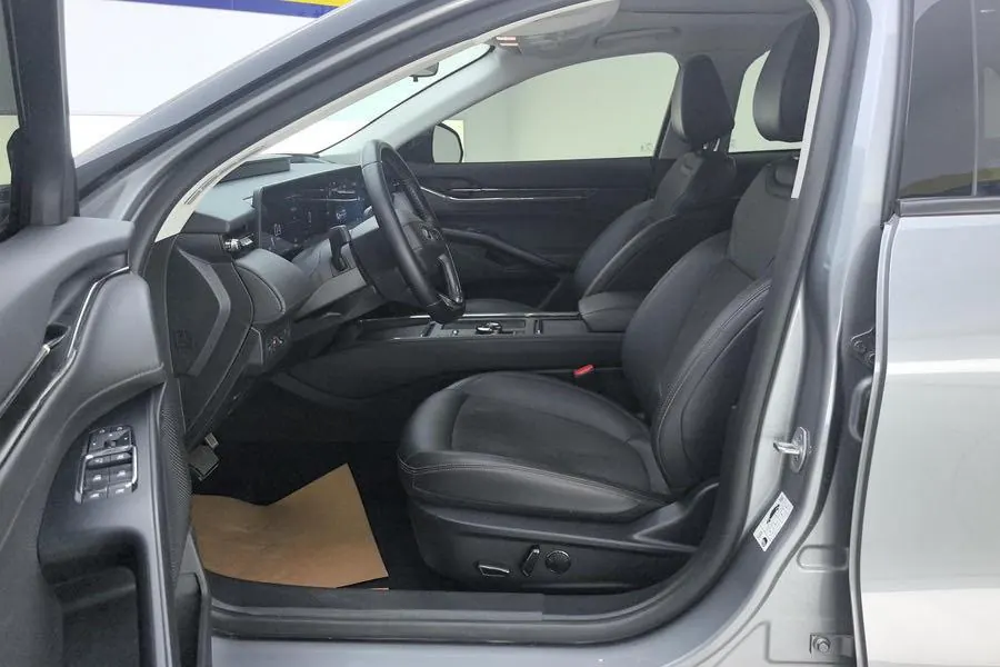 Ford 2022 Mondeo 2.0T EcoBoost 245 Luxury (Modified) Automatic Gear 4