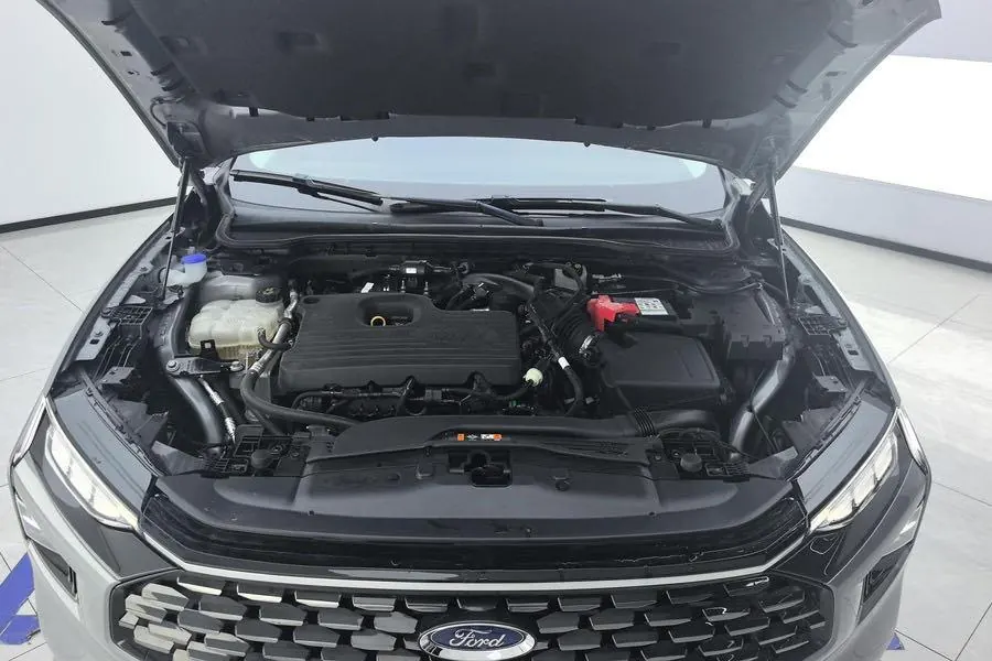 Ford 2022 Mondeo 2.0T EcoBoost 245 Luxury (Modified) Automatic Gear 6