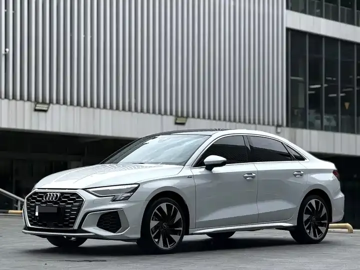 Audi A3 2024 A3L Limousine 35 TFSI Fashion Sport - View 1