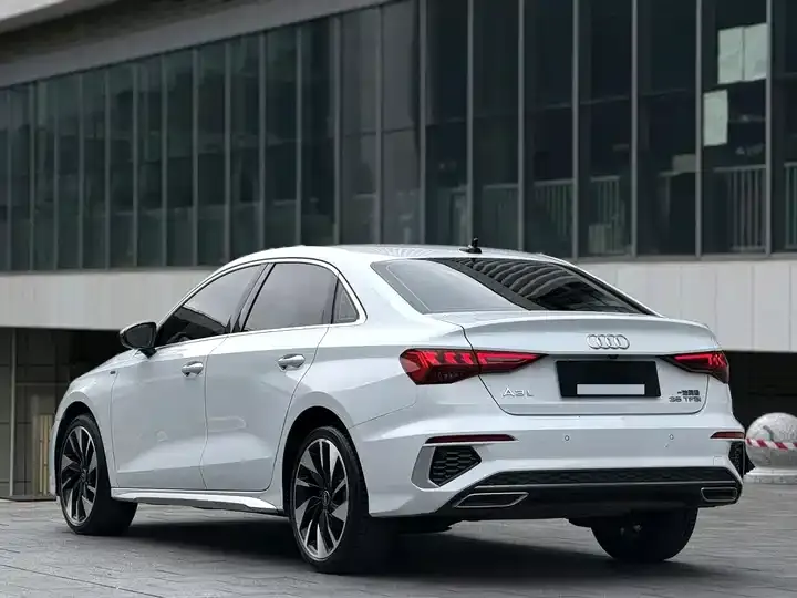 Audi A3 2024 A3L Limousine 35 TFSI Fashion Sport 4