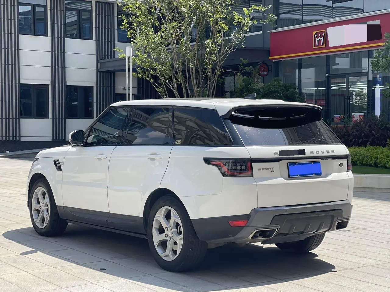 Land Rover Range Rover Sport (Imported) 2021 Range Rover Sport 48V 3.0T L6 SE Automatic Gear 5