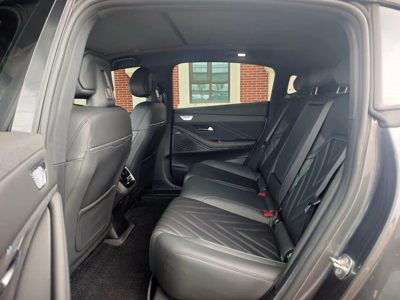 ChangAn Deepal 2024 SL 03 135Plus Glory Edition Automatic Gear 9