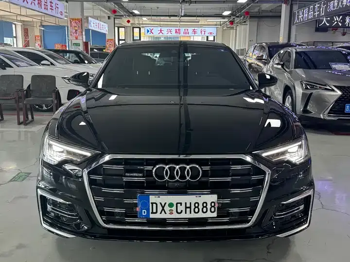 Audi A6L 2025 45 TFSI quattro Selected Dynamic Type 2