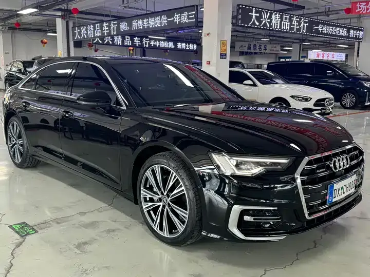 Audi A6L 2025 45 TFSI quattro Selected Dynamic Type 3