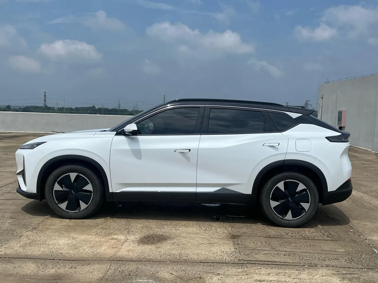 Fengshen 2025 L7 1.5T 205 Long Endurance Vertical Automatic Gear 4