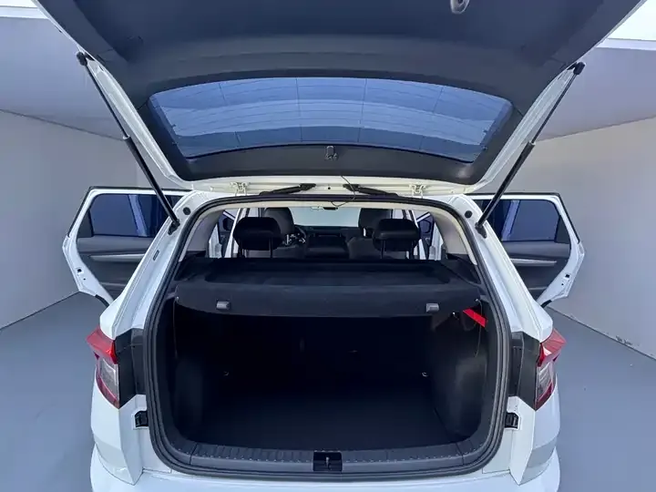 Karoq 2023 TSI280 Prestige Edition 8