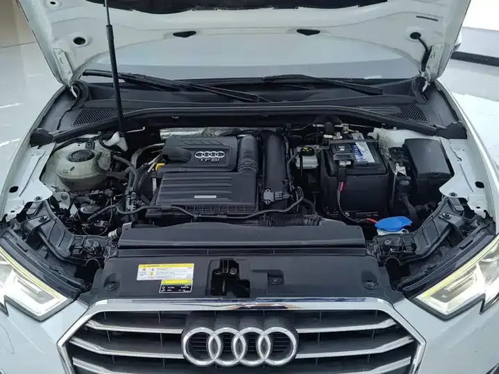 Audi A3 2020 model change Limousine 35 TFSI aggressive country VI 10