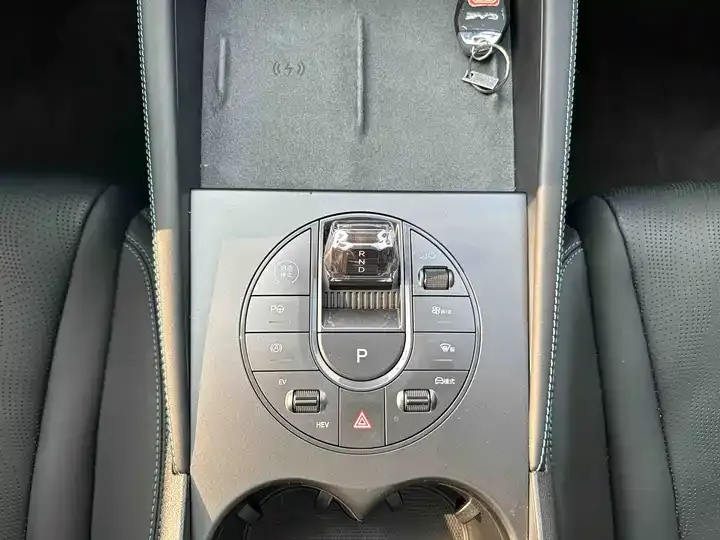 Seal 06 2025 DM-i Smart Driving Edition 120KM Premium 7