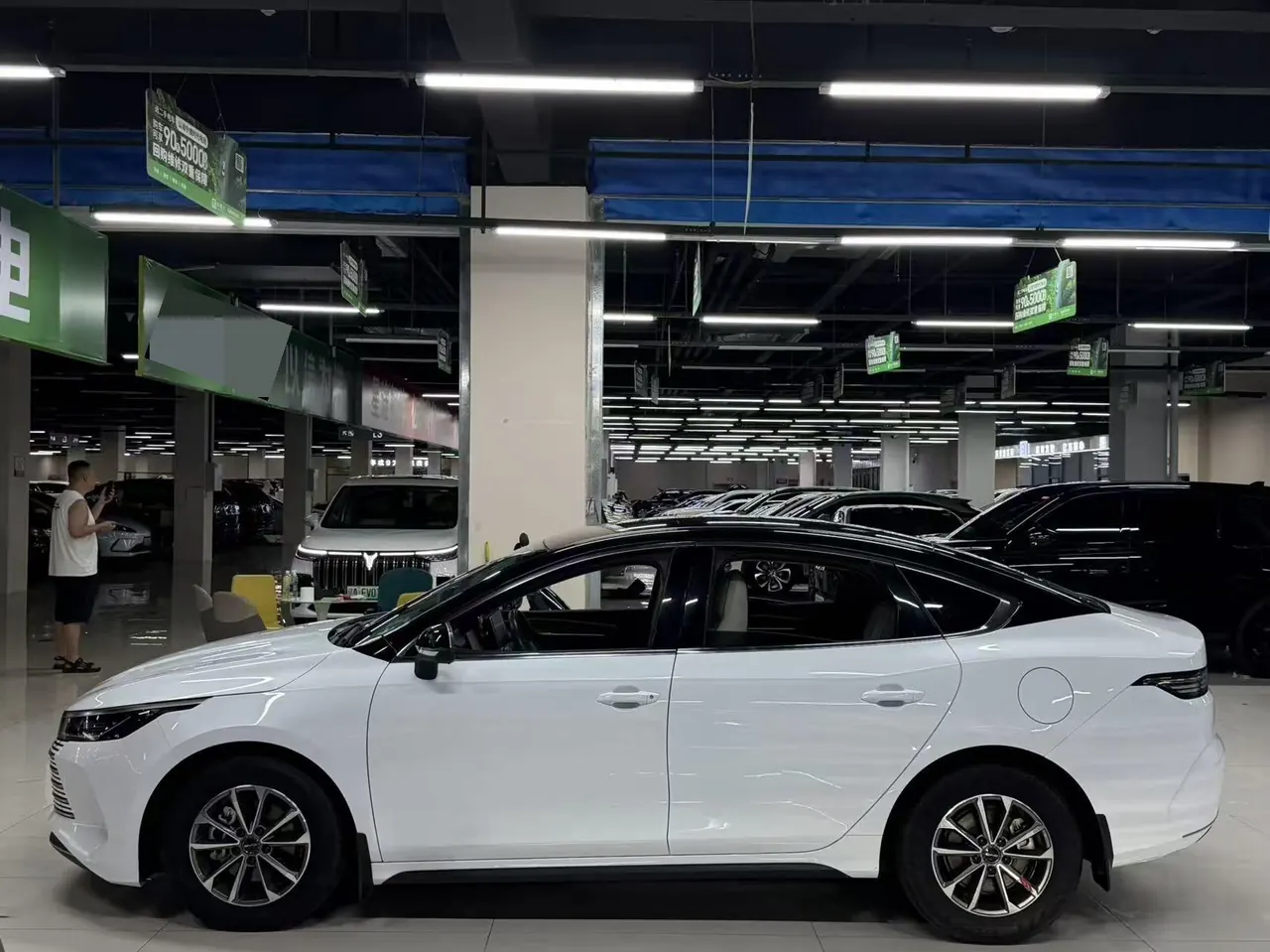 BYD 2024 destroyer 05 DM-i 1.5 stepless glory version 55KM luxury automatic gear 3