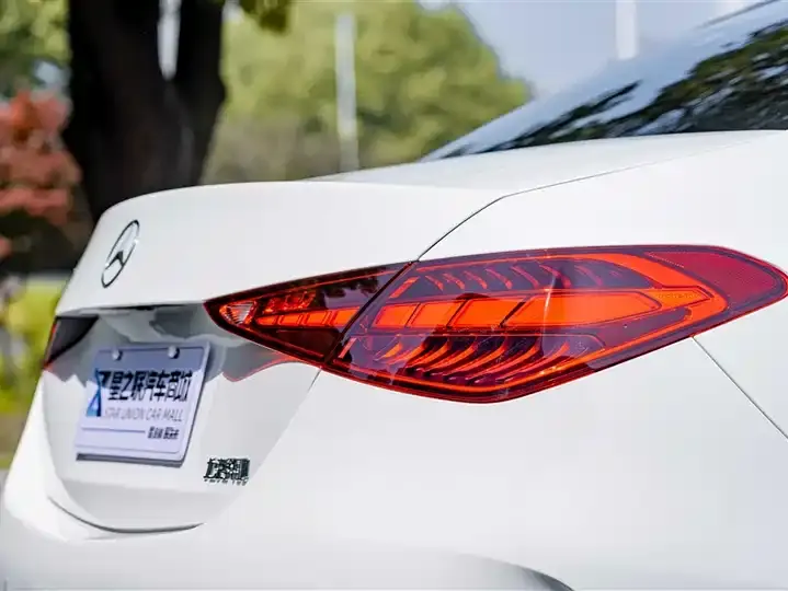 Mercedes Benz Class C 2025 to C 260 L Sports Edition 8