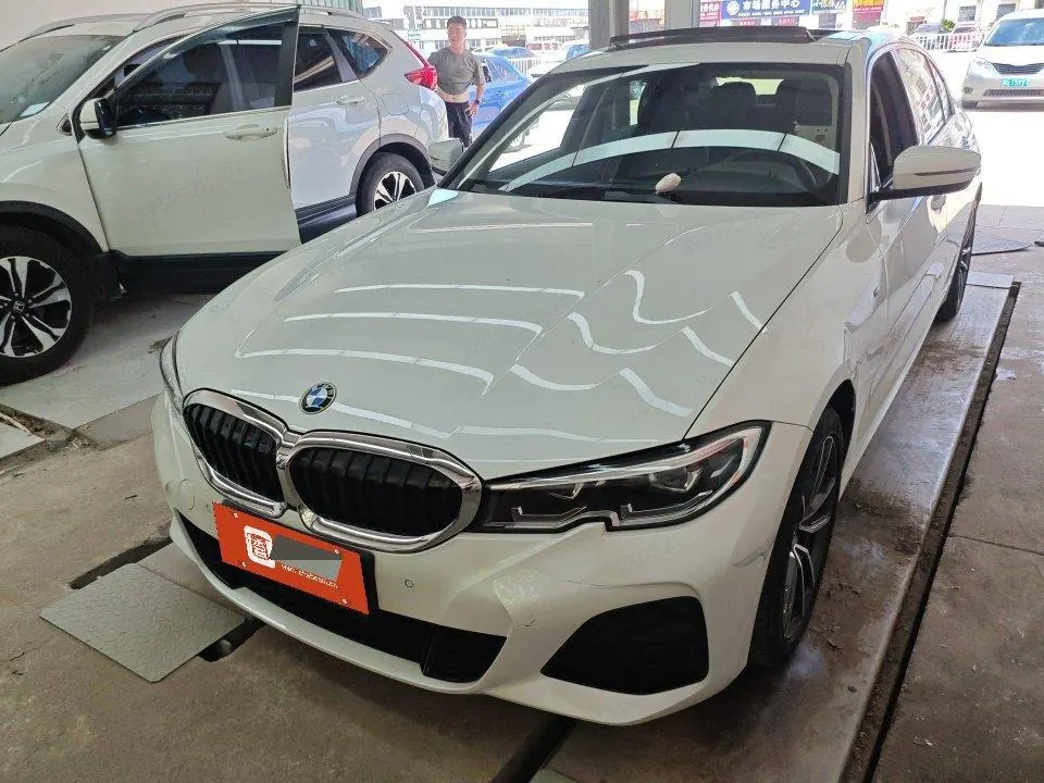 BMW 3 Series 2022 320Li 2.0T M Sports Suit (Modified) Automatic Gear - View 1